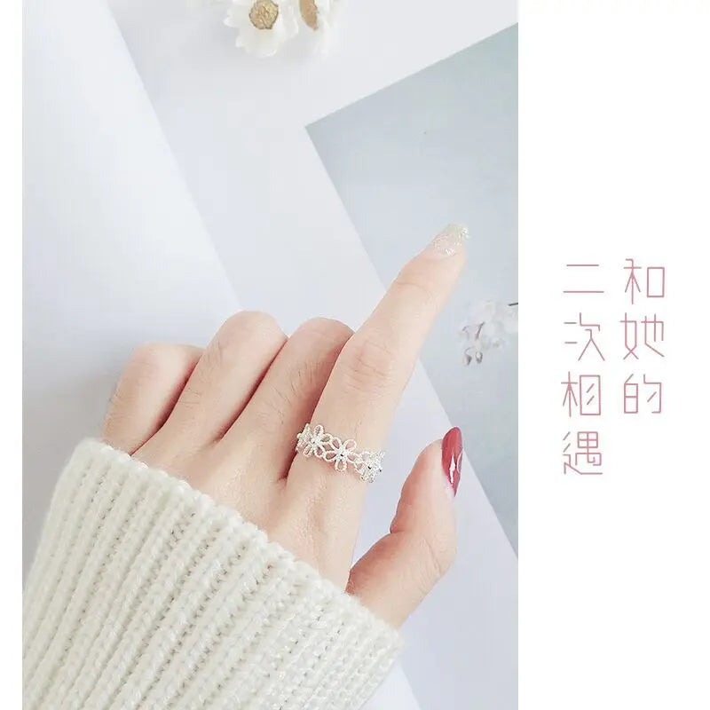 New in 925 Sterling Silver Hollow Flower Adjustable Rings For Women Engagement Ladies Rings Vintage Luxury Jewelry Jewellery Vera Lux