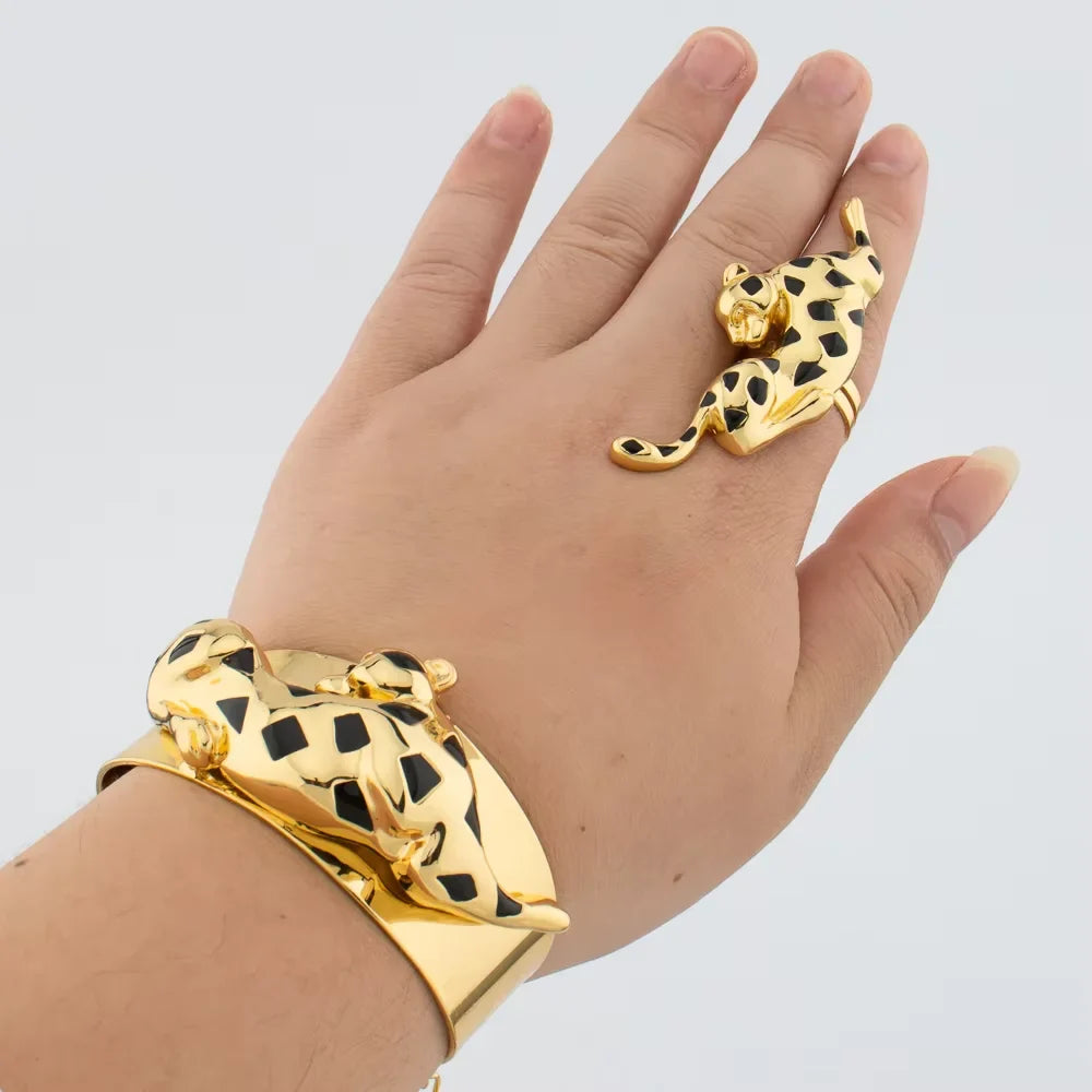 Woman Jewelry Set African Fashion Leopard Necklace Earrings 18K Gold Plated Animal Shape Bracelet Ring Copper Dubai Jewelry Gift Vera Lux