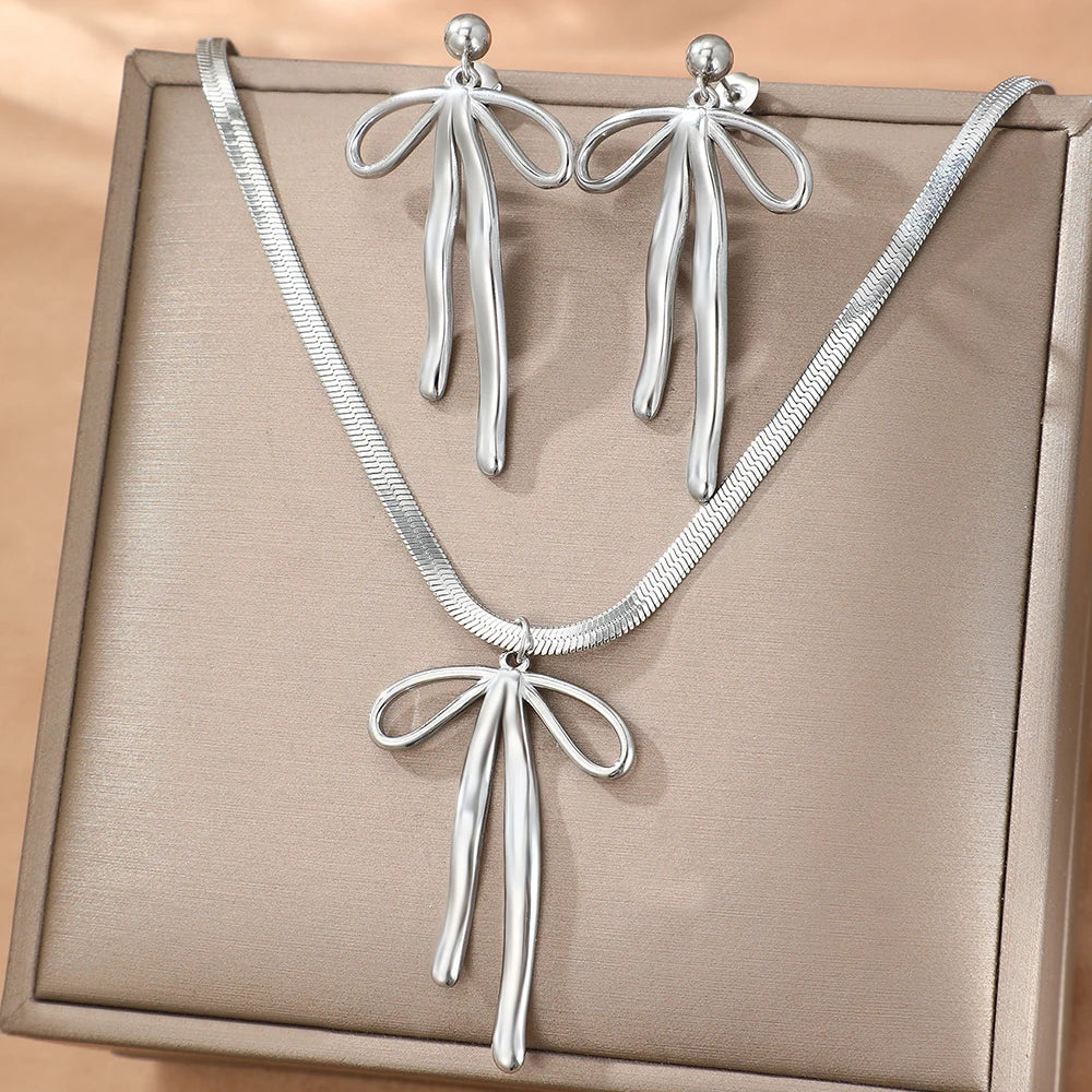 Aomogo Stainless Steel Set Luxury Fashion Bow Tie Pendant Snake Bone Chain Earrings Necklace Set for Women Jewelry Daily Match Vera Lux