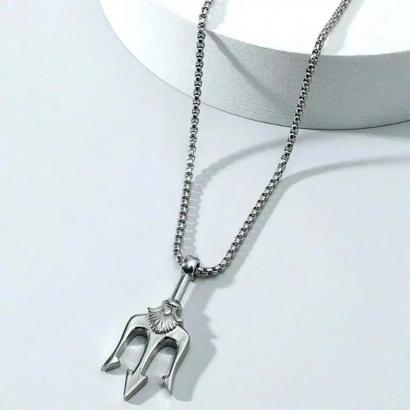 Street Men'sTitanium Steel Necklace Male Hipster Personality Hip Hop West Coast Style Trident Necklace Pendant Vera Lux