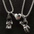 Fashion Spaceman Magnetic Attraction Couple Necklaces Friendship Jewelry Astronaut Magnet Lovers Necklace for Women Men Gift Vera Lux