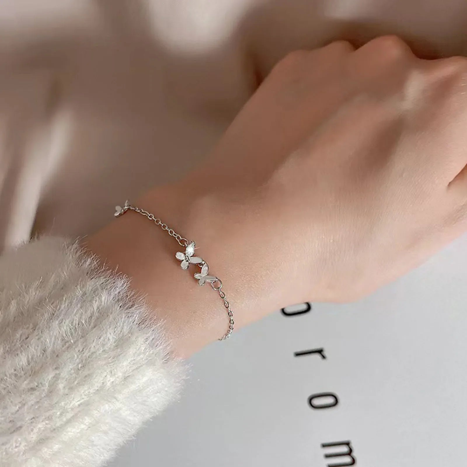 925 Silver Diamond-Studded Butterfly Bracelet Women's Fashion Temperament Flower Adjustable Bracelet Vera Lux