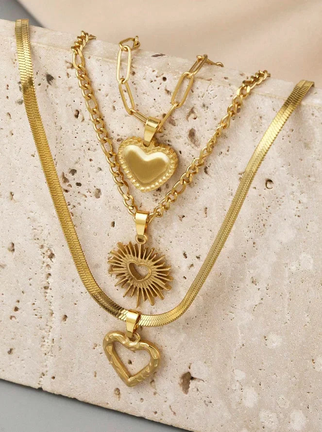 3 Pcs Fashion Bohemia Heart Pendant Chain Layered Necklace for Women Summer Beach Simple Copper Metal Necklace Jewelry Gift 2024 Vera Lux