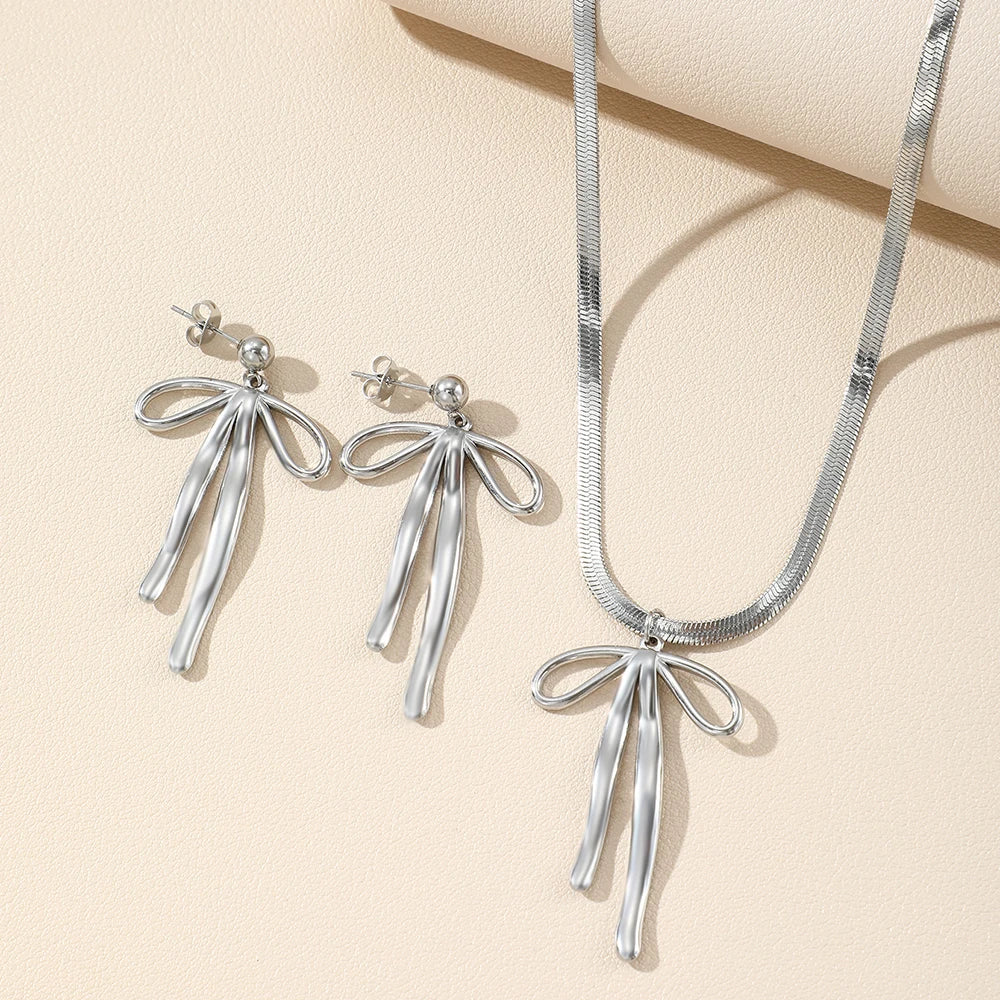Aomogo Stainless Steel Set Luxury Fashion Bow Tie Pendant Snake Bone Chain Earrings Necklace Set for Women Jewelry Daily Match Vera Lux