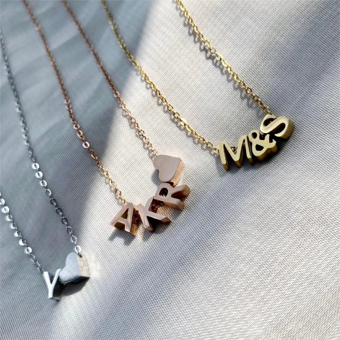 Tiny Heart Dainty Initial Charm Gold Color Silver Color Letter Name Pendant For Women Wholesale Alphabet A-Z Jewelry Gift Vera Lux