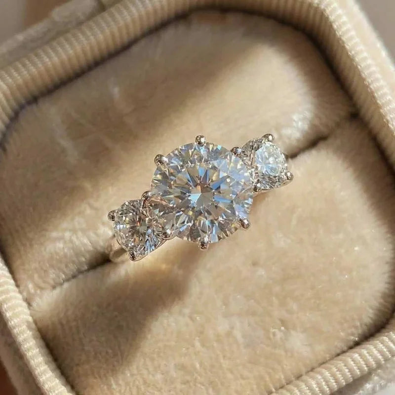 925 Sterling Silver Simple Elegant Woman Wedding Rings with Brilliant Cubic Zirconia Stone Engagement Rings Eternity Jewelry Vera Lux