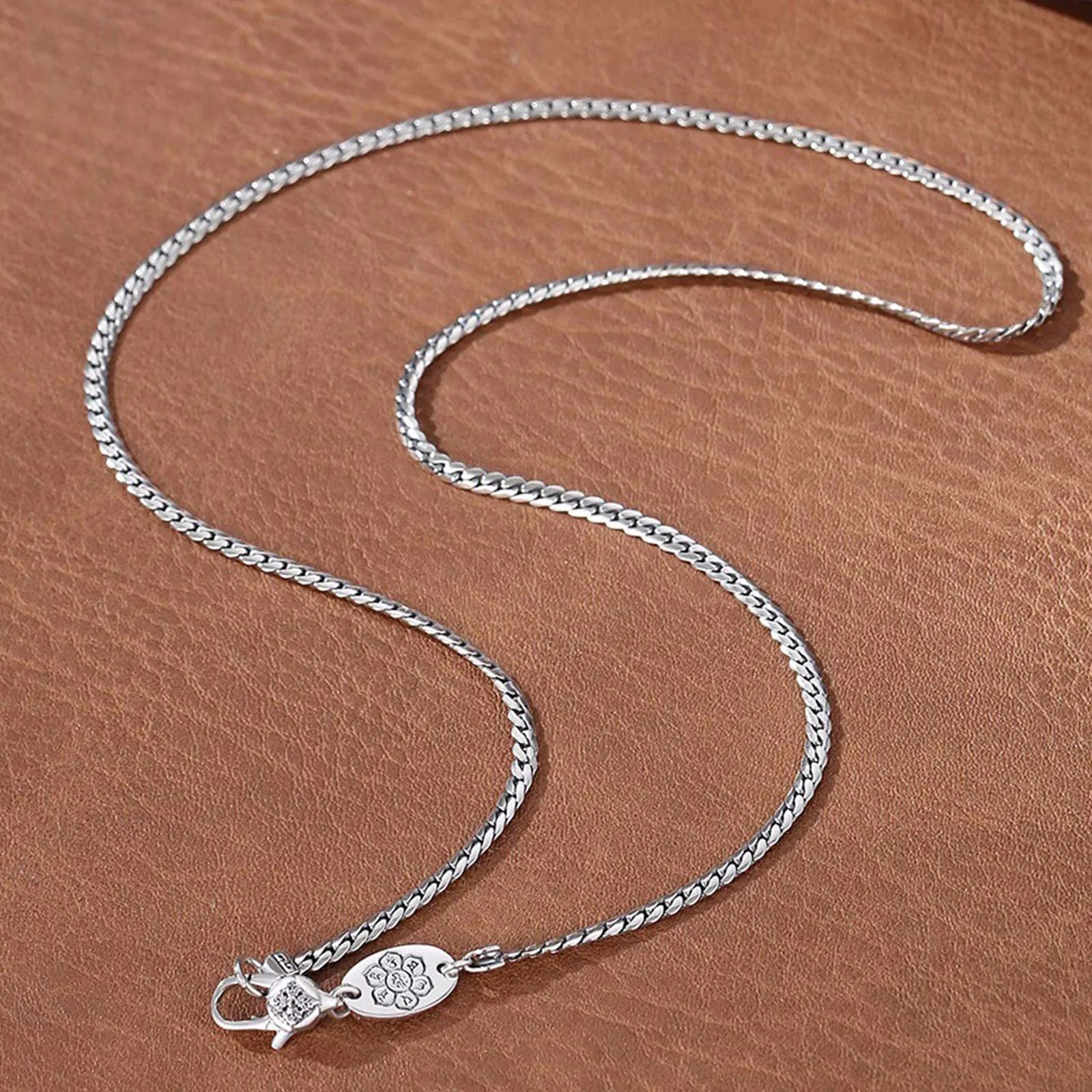 S925Silver Men's and Women's Cuban Chain Necklace 20IN/22IN Slim Style Trendy, Sophisticated Vintage-Inspired Collarbone Layerin Vera Lux