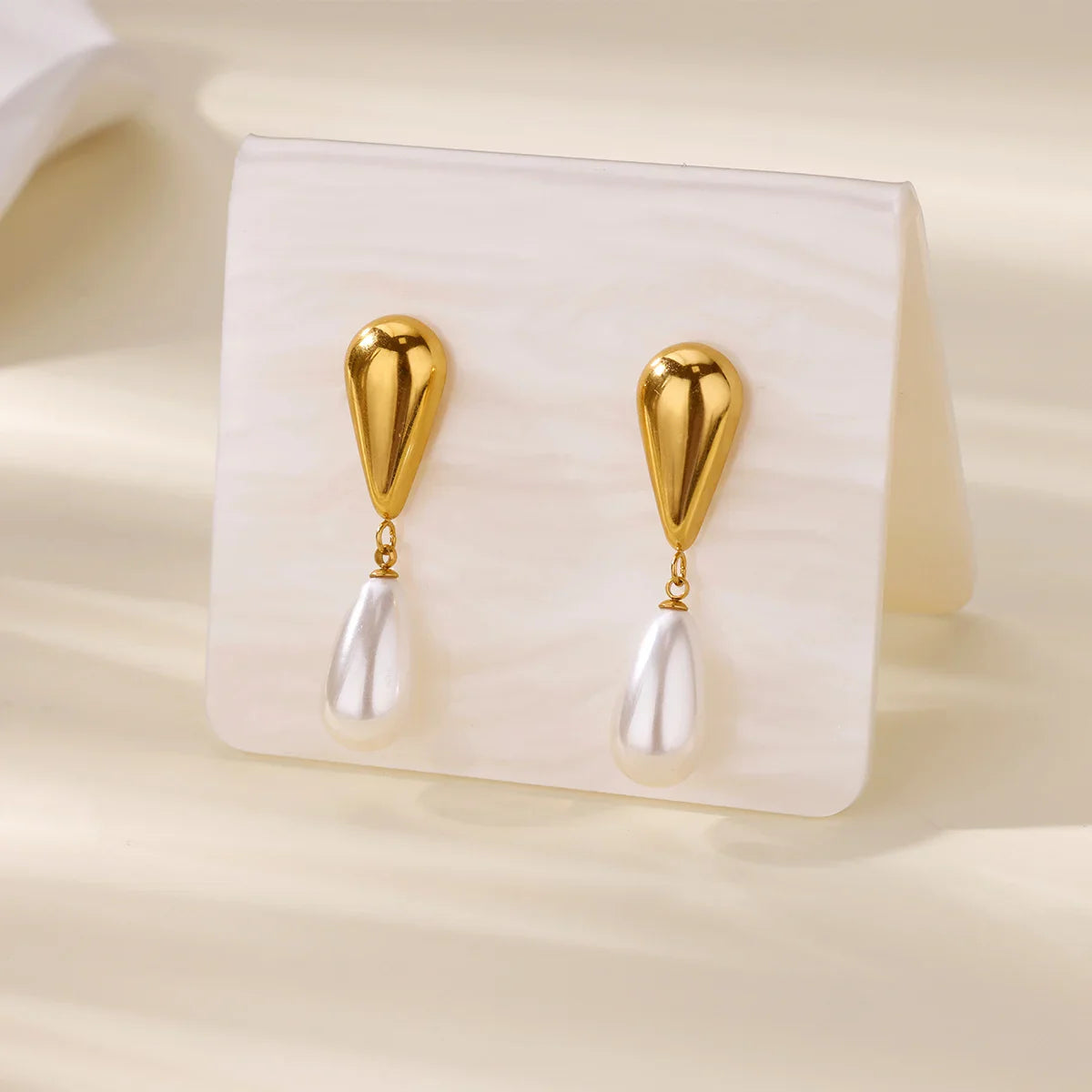 Elegant Imitation Pearl Earrings for Women Stainless Steel Heart Butterfly Shell Drop Earrings Luxury Aesthetic Jewelry Gift Vera Lux