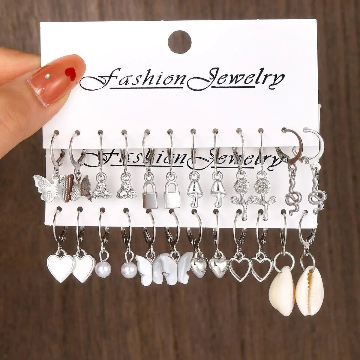 24-Pair Vintage-Inspired Small Hoop Earring Set for Women Elegant Geometric Iron Ear Ornaments for Daily Wear Gifts 2024 Jewelry Vera Lux