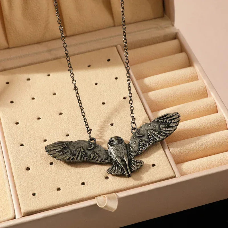 1pcs Vintage Necklace For Men And Women Creative Owl Pendant Wings Flying Holiday Jewelry Femstylo