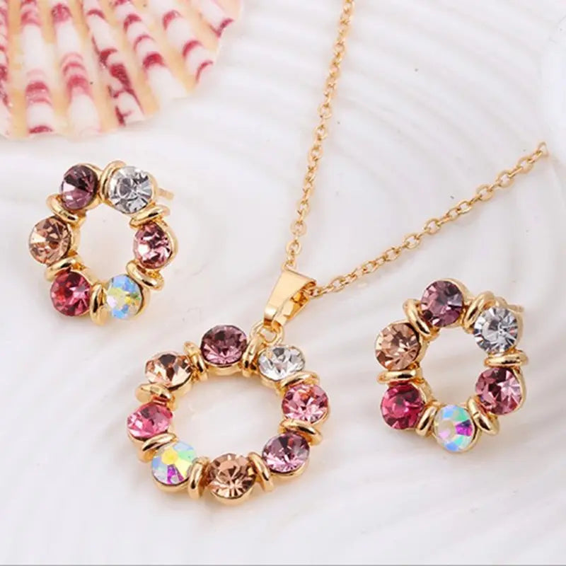 3pcs Gold Necklace Earrings Set Ladies Celebrity Simple Fashion Style Exquisite Stained Glass Diamond Circle Shape Jewelry Vera Lux