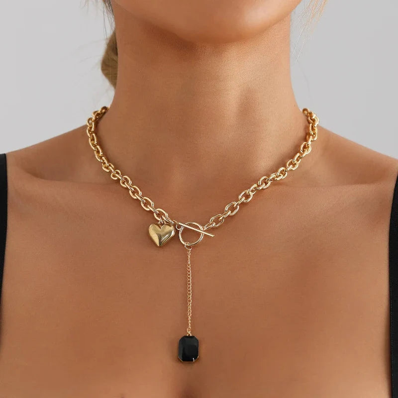 Europe And the United States Metal chain Fringe Heart Pendant Collar OT Buckle Creative Simple Fashion Necklace Ladies Vera Lux