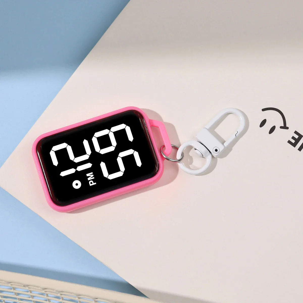 1PC LED Keychain Pocket Watch Digital Display Electronic Watch Student Backpacks Keys Pendant Cartoon Small Hanging Watch Gift Vera Lux