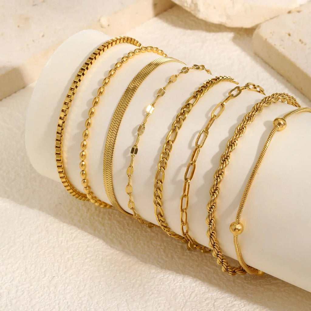 Non Tarnish Stainless Steel Bracelet Gold Plated Stackable for Women, Thin Herringbone Chain Bracelet Waterproof Jewelry Gift Vera Lux