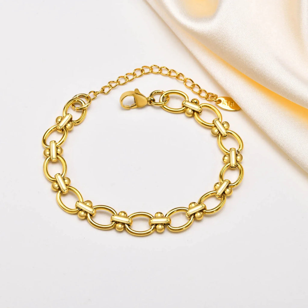 Statement Stainless Steel Chain Bracelet for Women, Vintage 18k Gold Plated Elegant Jewerlry Vera Lux
