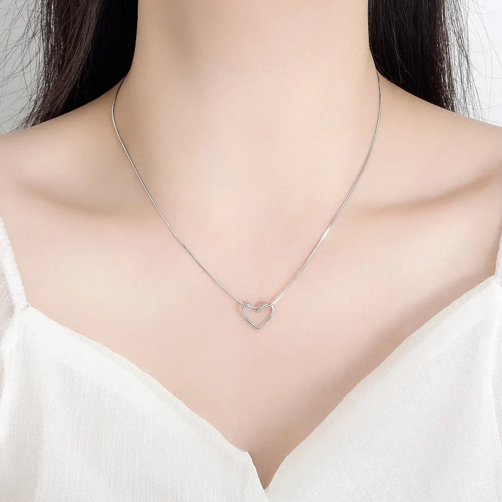 925 Sterling Silver Line Heart Snake Chain Necklaces For Women Ladies Vintage Luxury Jewelry Wholesale Jewellery Argent 925 Vera Lux