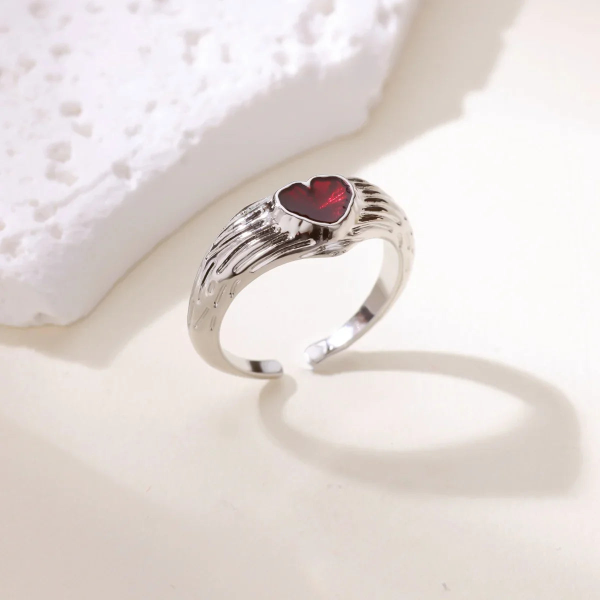 Punk Red Zircon Heart Rings for Women Stainless Steel Gold Color Cheap Open Ring 2025 New Fashion Wedding Couple Jewelry Gift Vera Lux