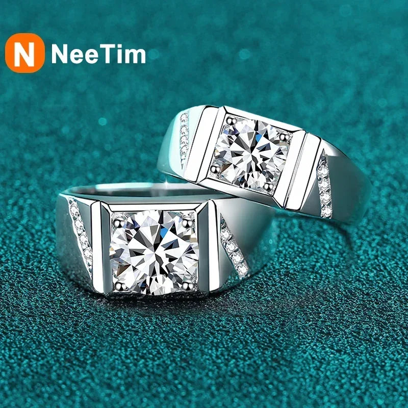 NeeTim 1ct 2ct D VVS1 Moissanite Ring For Men 925 Sterling Silver with Gold Plated Engagement Wedding Band Lab Diamond Man Rings Vera Lux