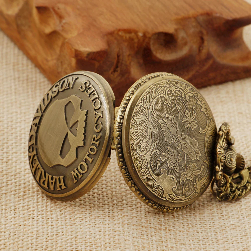Retro Fashion Quartz Men's Pocket Watch Casual Punk Popular Unisex Pendant Fob Chain Watch CF1702 Vera Lux
