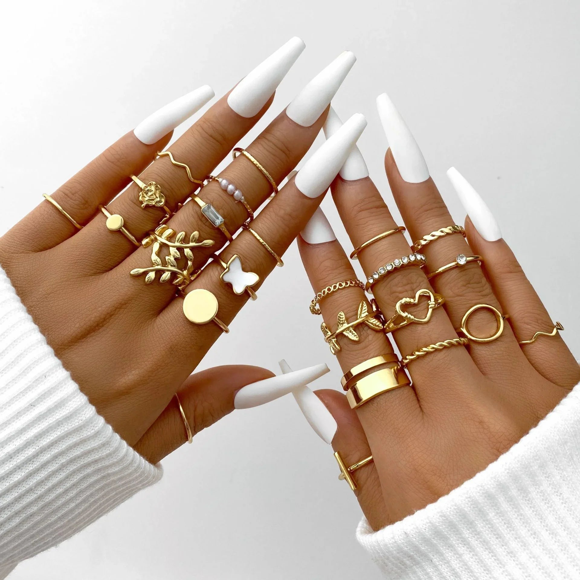 30 PCS Silver Color Geometric Ring Set For Women Vintage Heart Eye Cross Sun And Moon Leaf Charm Finger Ring Female Boho Jewelry Vera Lux