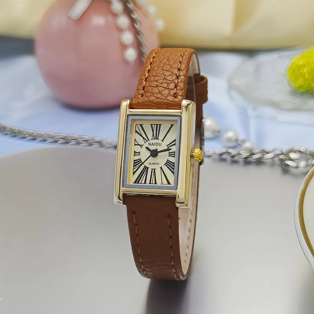 Fashion Women Quartz Wristwatches Simple Leather Strap Roman Dial Women's Watch Luxury Girl Gift Watches Hot Sale Reloj Mujer Vera Lux