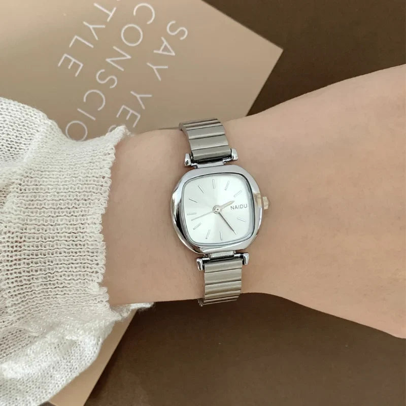 Brand Women Quartz Watch Adjustable Stainless Steel Strap Luxury Gift Ladies Wristwatch Dropshipping Clock Relojes Para Mujer Vera Lux
