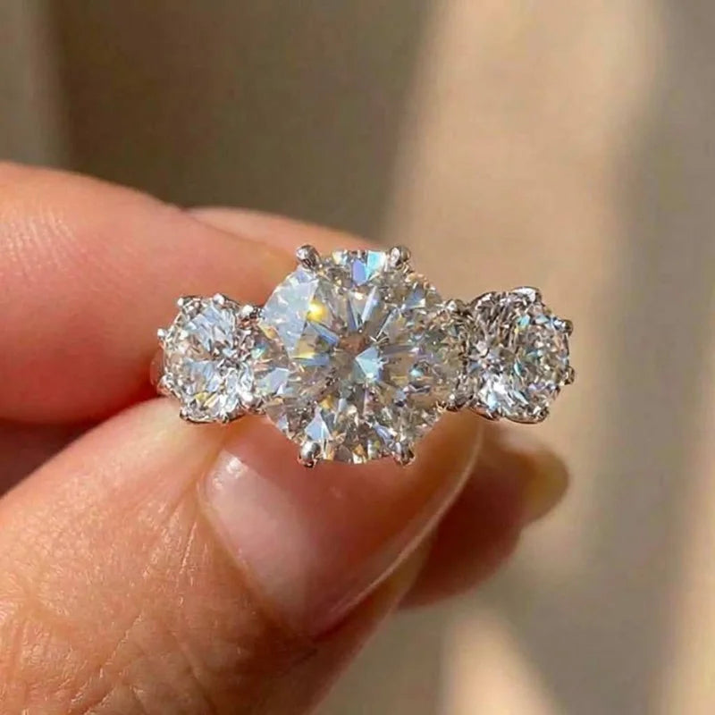 925 Sterling Silver Simple Elegant Woman Wedding Rings with Brilliant Cubic Zirconia Stone Engagement Rings Eternity Jewelry Vera Lux