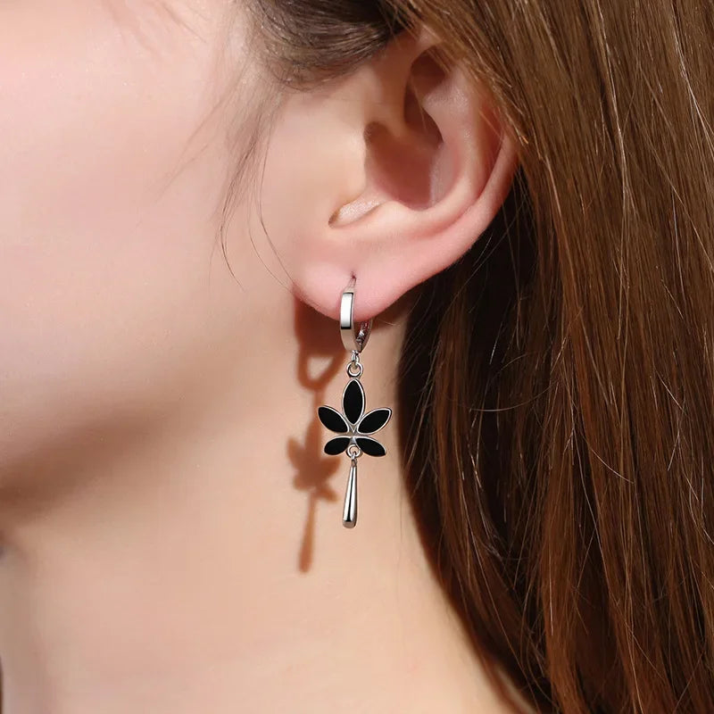 Retro Creative black Maple Leaf Eardrop New Trendy 925 Sterling Silver Earrings For Women Ear Jewelry Girl Valentine's Day Gifts Vera Lux