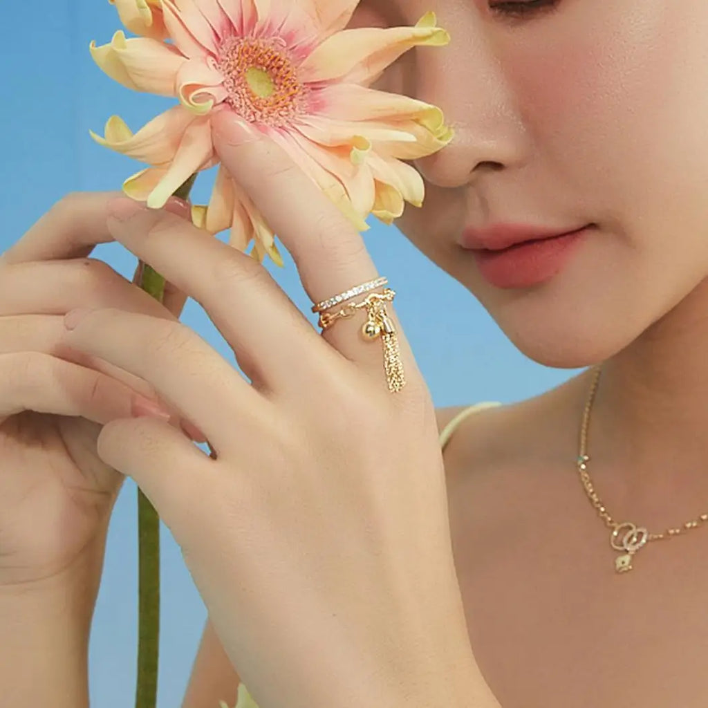 Luxury Double Layer Zircon Rings for Women Punk Metal Ball Tassel Link Chain Opening Ring 2023 New Trend Couple Wedding Jewelry Vera Lux