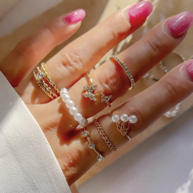 Bohemian Butterfly Pearl Rings Set for Women Shine Pearl Gothic Vintage Plated Retro Rhinestone Simple Finger Jewelry Gift Vera Lux