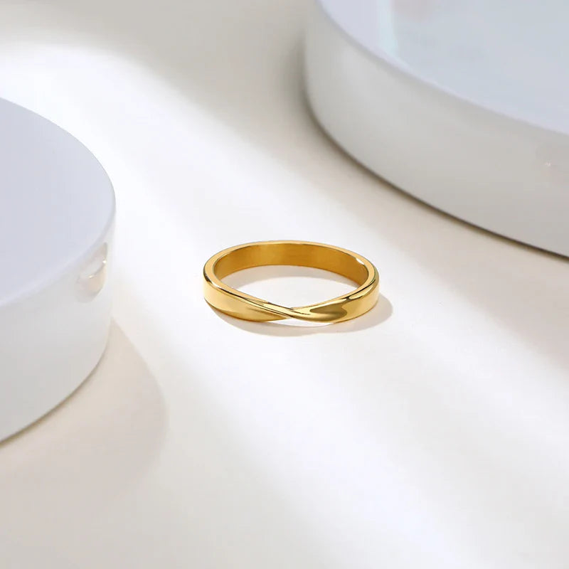 Thin 3mm Womem's Mobius Ring Charm Stainless Steel Twist Mobius Wedding Ring Infinite Love Gitfs Vera Lux