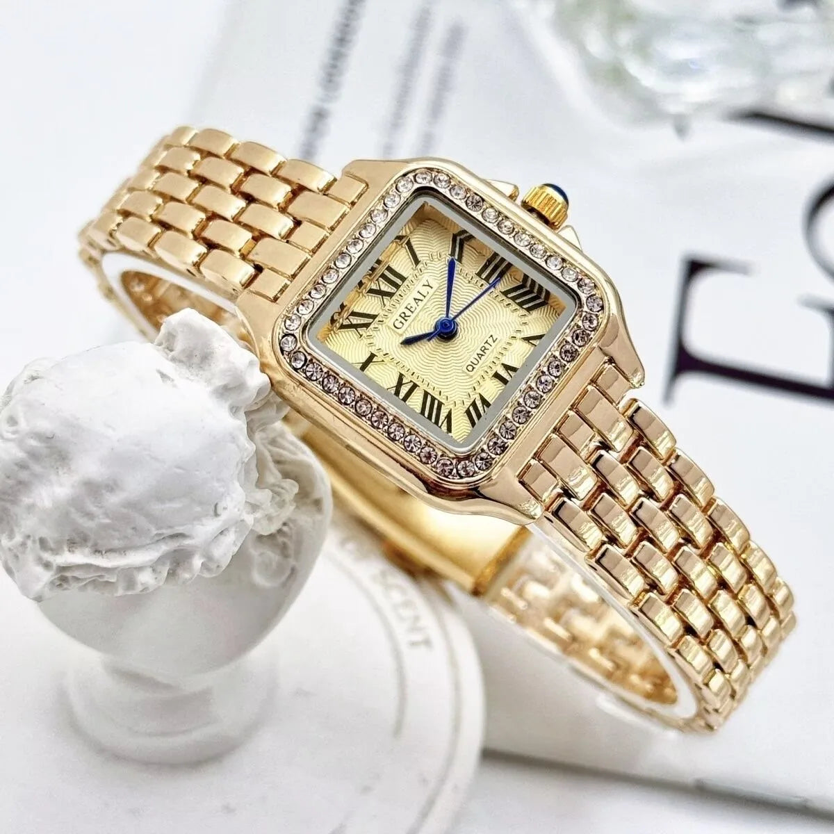 New Fashion Square Women Watches Ladies Quartz Watch Female Wristwatch Casual Lady Clock Women Watch Relogio Feminino Watches Vera Lux