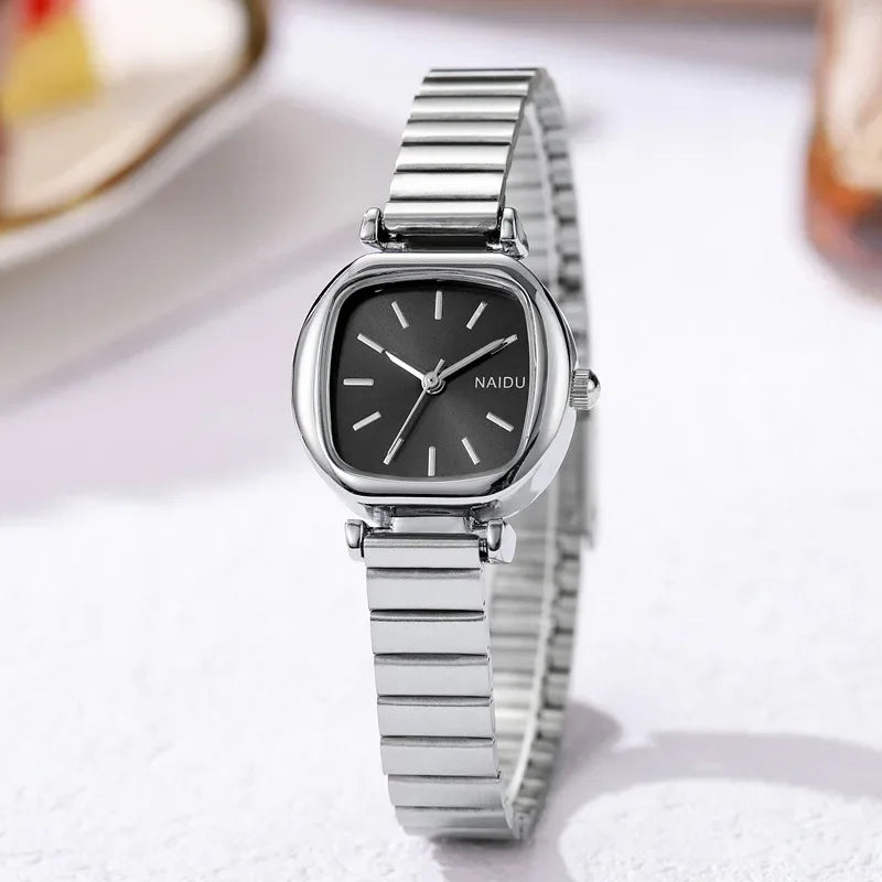 Brand Small Square Ladies Watches Adjustable Stainless Steel Strap Quartz Wristwatches for Women Fashion Luxury Gift Clock Vera Lux
