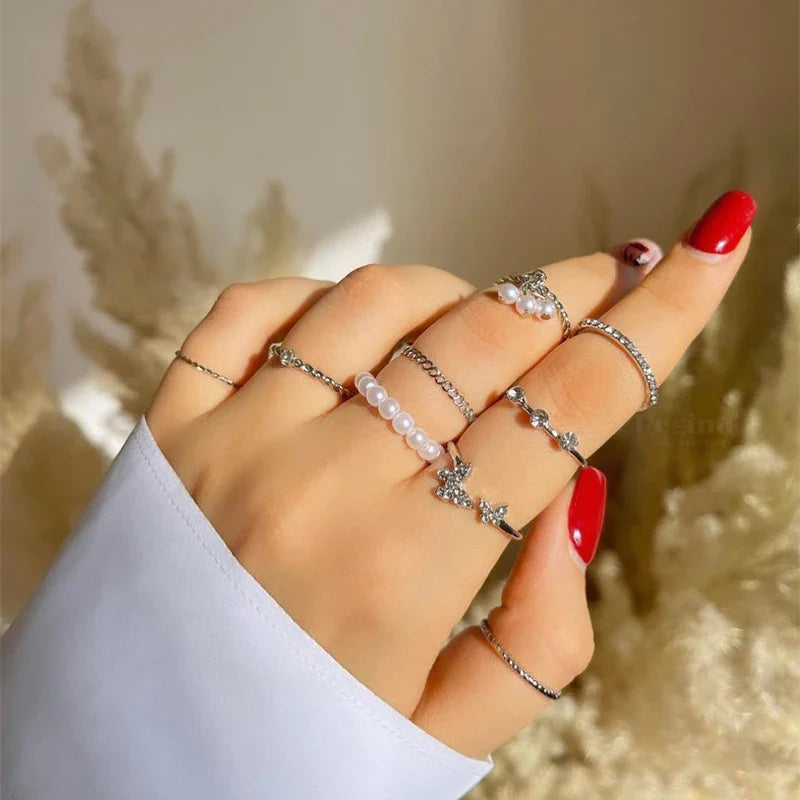 Bohemian Butterfly Pearl Rings Set for Women Shine Pearl Gothic Vintage Plated Retro Rhinestone Simple Finger Jewelry Gift Vera Lux
