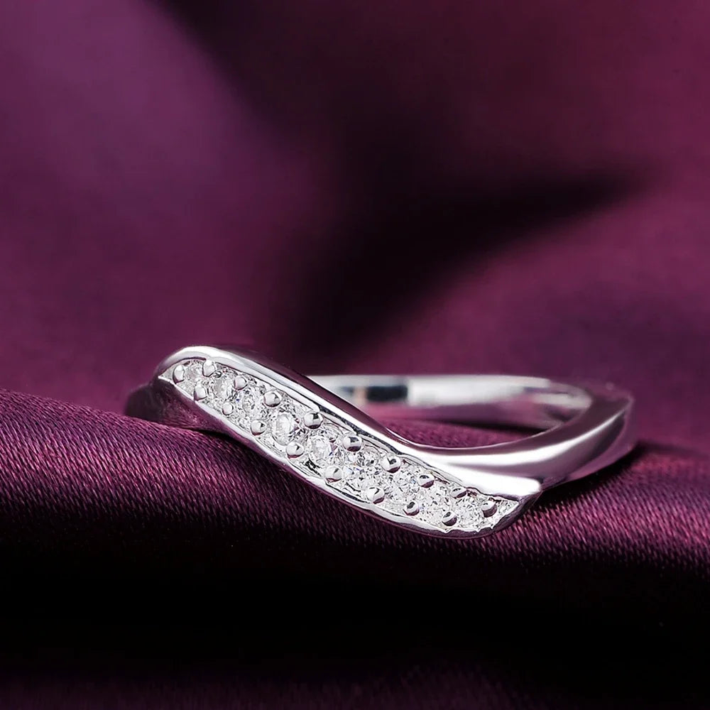 925 Sterling Silver crystal diamond rings for women Fashion elegant wedding accessories Party Gifts Charms fine Jewelry Vera Lux