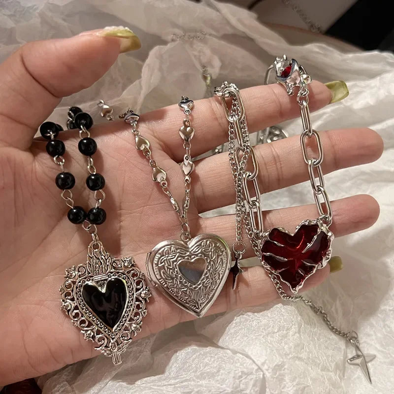 Forever Love Heart Shape Pendant Women Necklace Metal Heart Epoxy Resin Beads Charm Beaded Link Chain Girls Necklace Jewelry Vera Lux