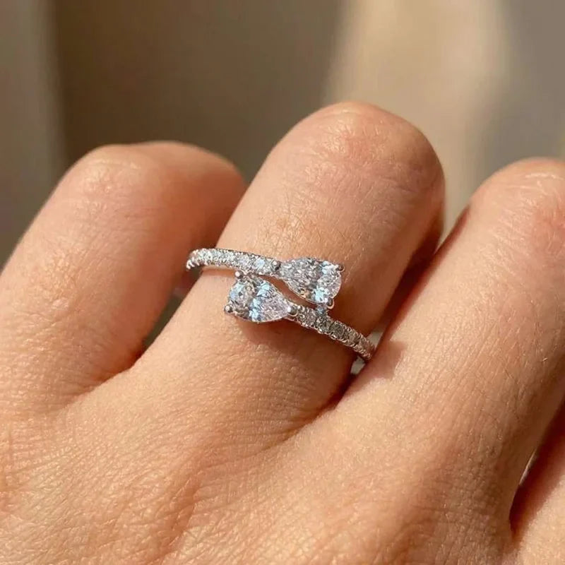 925 Sterling Silver Bright Zirconia Finger Ring Female Accessories for Engagement Ceremony Fashion Dainty Chic Wedding Jewelry Vera Lux