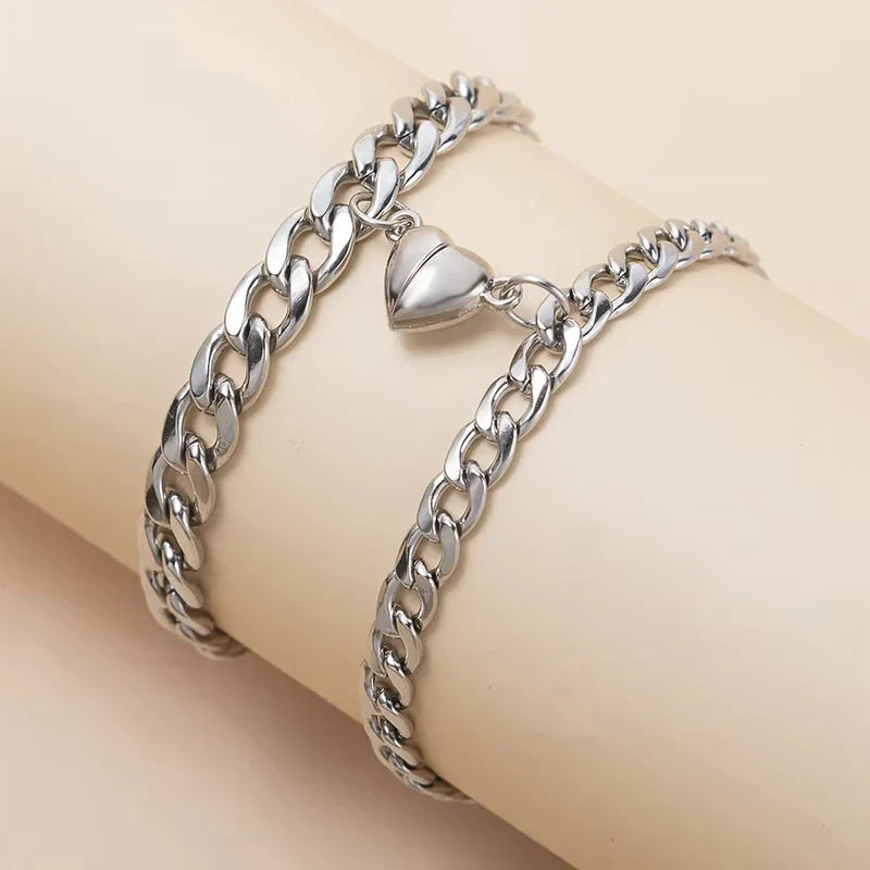2Pcs/set Magnet Couple Bracelets Heart Attraction Bracelet Stainless Steel Charm Simple Cuban Chains Key Lock Jewelry Gifts Vera Lux