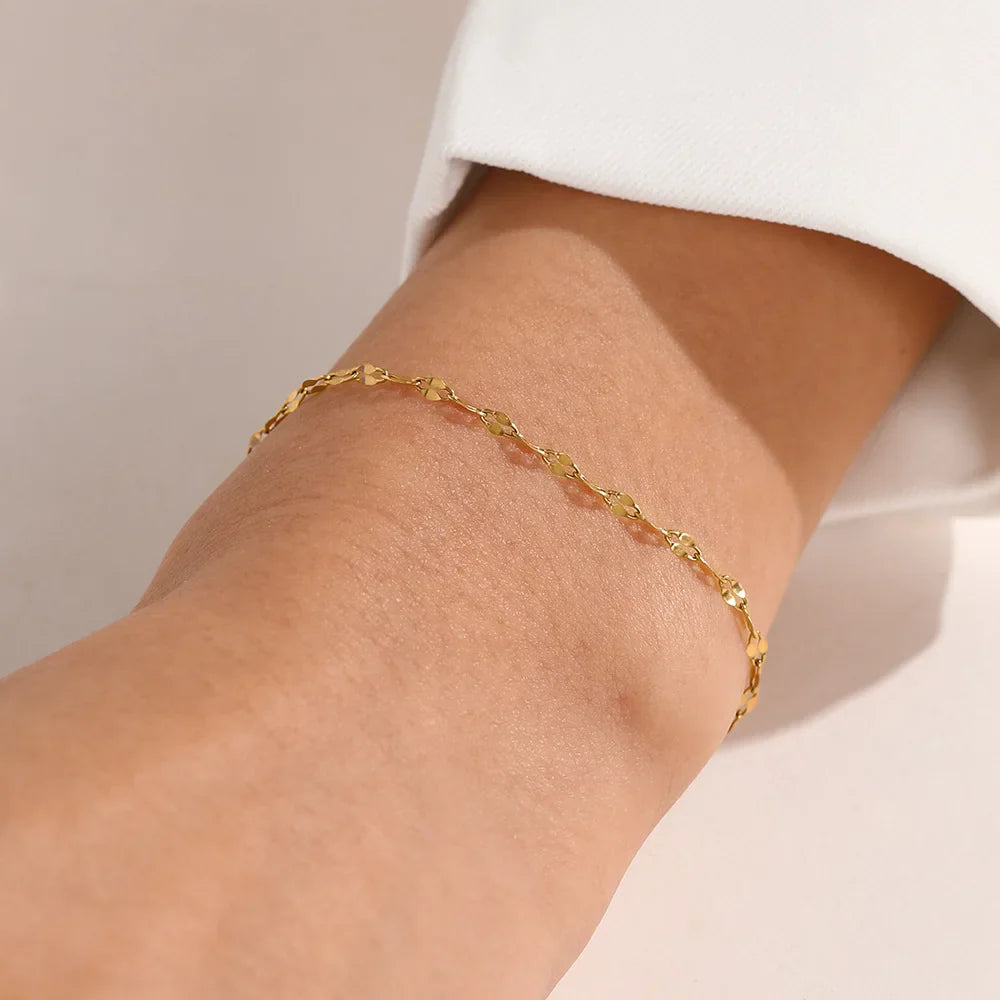 Stainless Steel Bracelet for Woman Simple Shiny Chain Bracelet with Adjustable Charm Minimalist Wedding Party Jewelry Wholesale Vera Lux