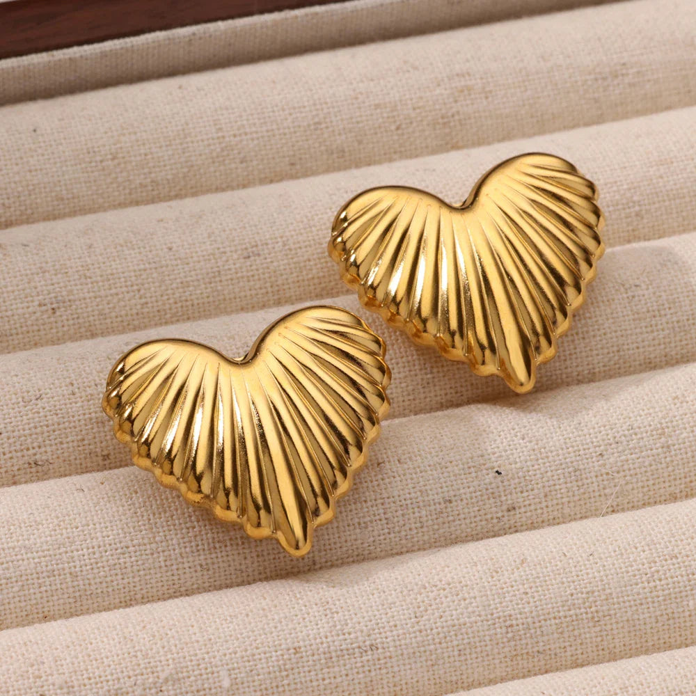 Heart Stripe Chunky Stud Earrings for Women Stainless Steel Gold Color Wedding Aesthetic Earring New Jewelry Accessories BFF Vera Lux