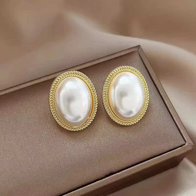Imitation Pearl Zircon Retro Elegant Irregular Oval Square Hollow Out Earrings for Women Party Autumn Winter Jewelry Vera Lux