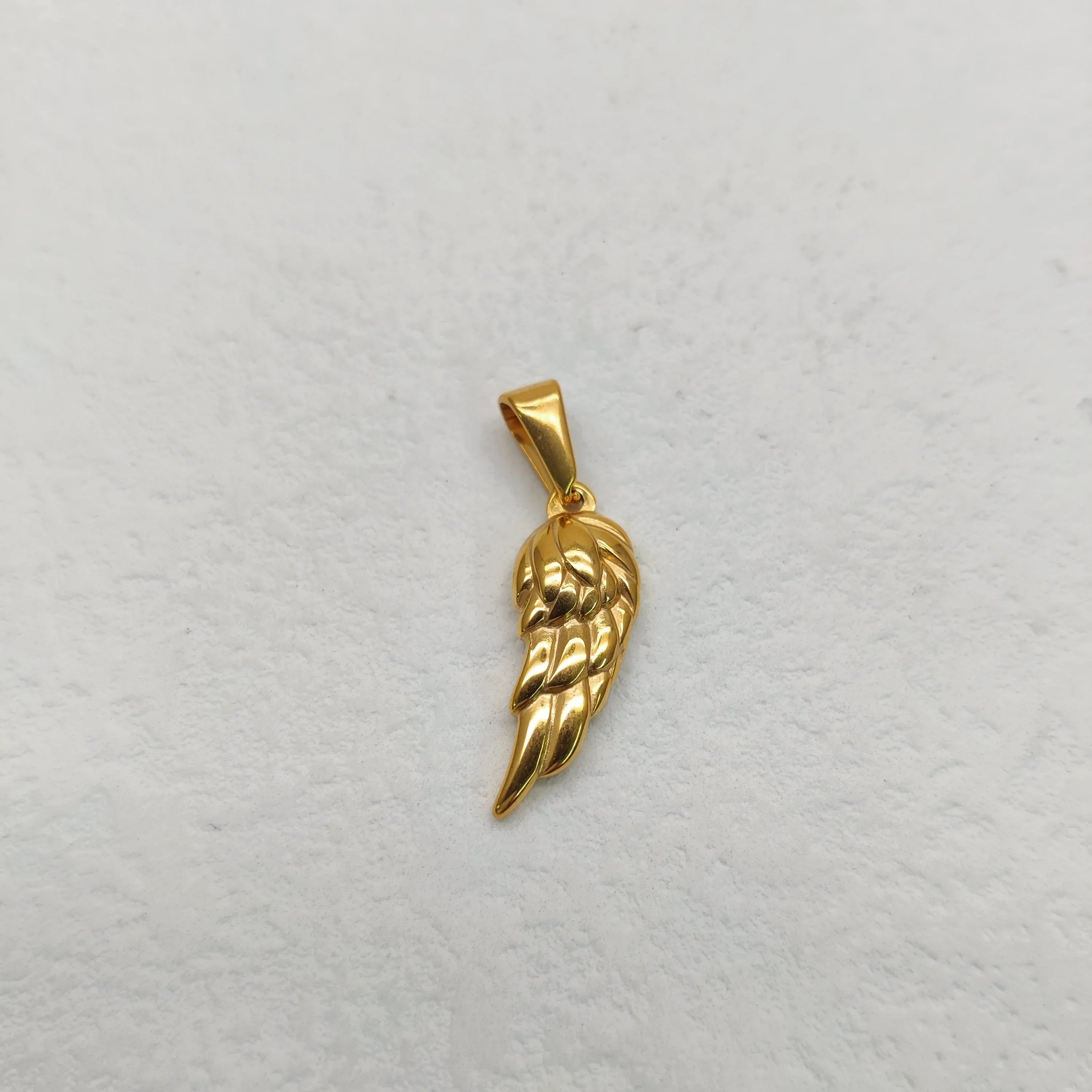 18K Gold Plated Angel Wing Pendant Necklace - Vintage Feather Design for Men, Stainless Steel Chain Jewelry Gift Vera Lux