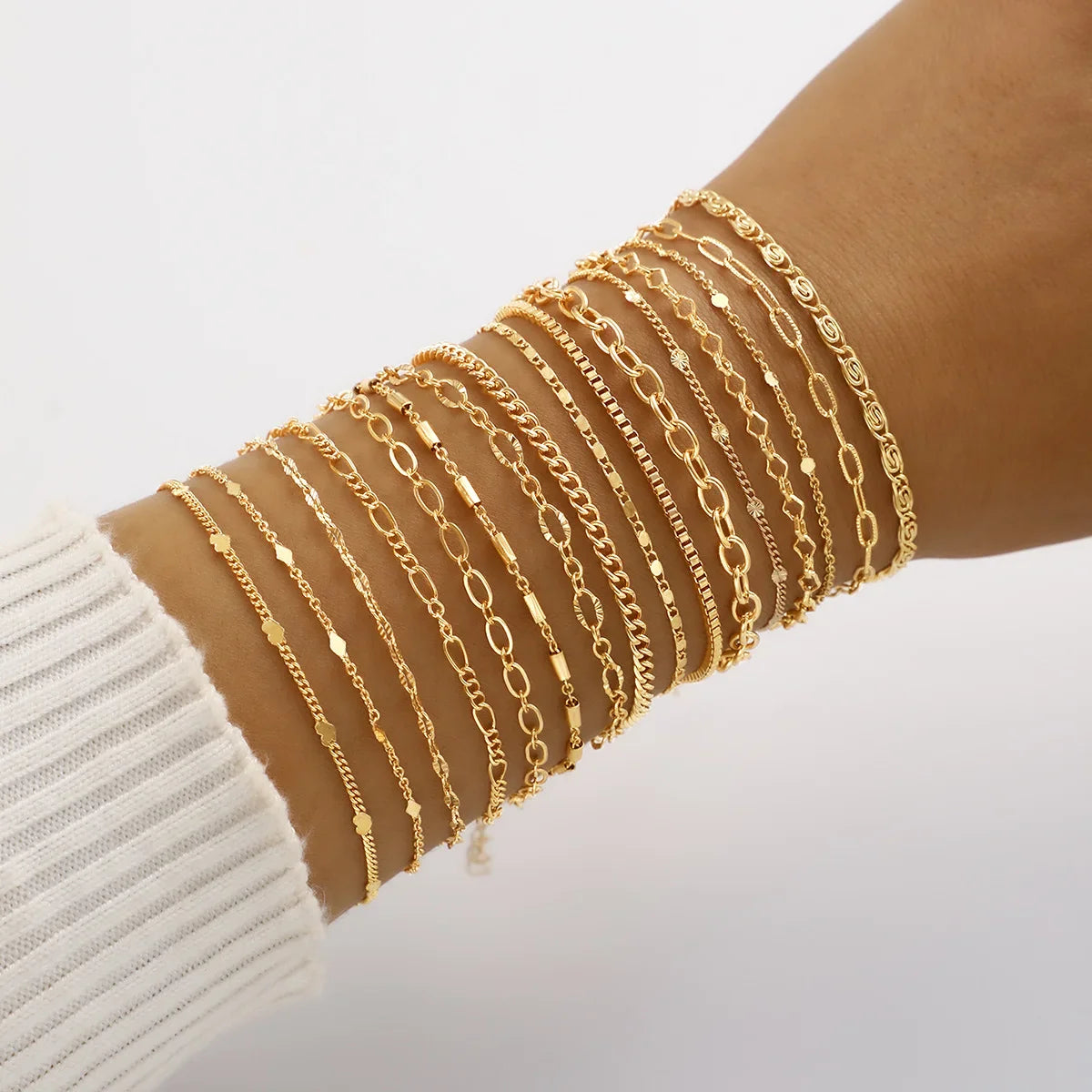 16pcs Minimalist Heart Pearl Rhinestone Snake Chain Bracelet Set for Women Elegant Gold Color Dates Vacations Daily Wear Jewelry Vera Lux