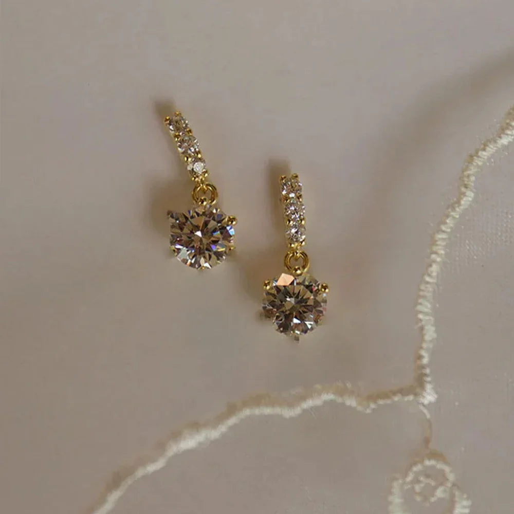 Gold Color Metal Bar Round Cubic Zirconia Stone Earrings Stud For Women Bowknot Shape CZ Post Earring Classic Sparkling Earring Vera Lux