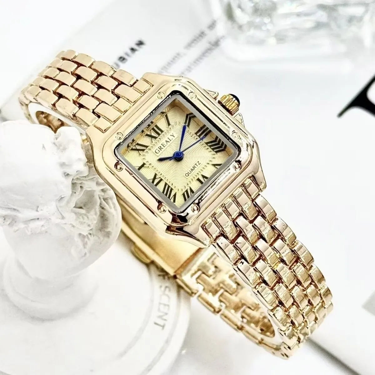 New Fashion Square Women Watches Ladies Quartz Watch Female Wristwatch Casual Lady Clock Women Watch Relogio Feminino Watches Vera Lux