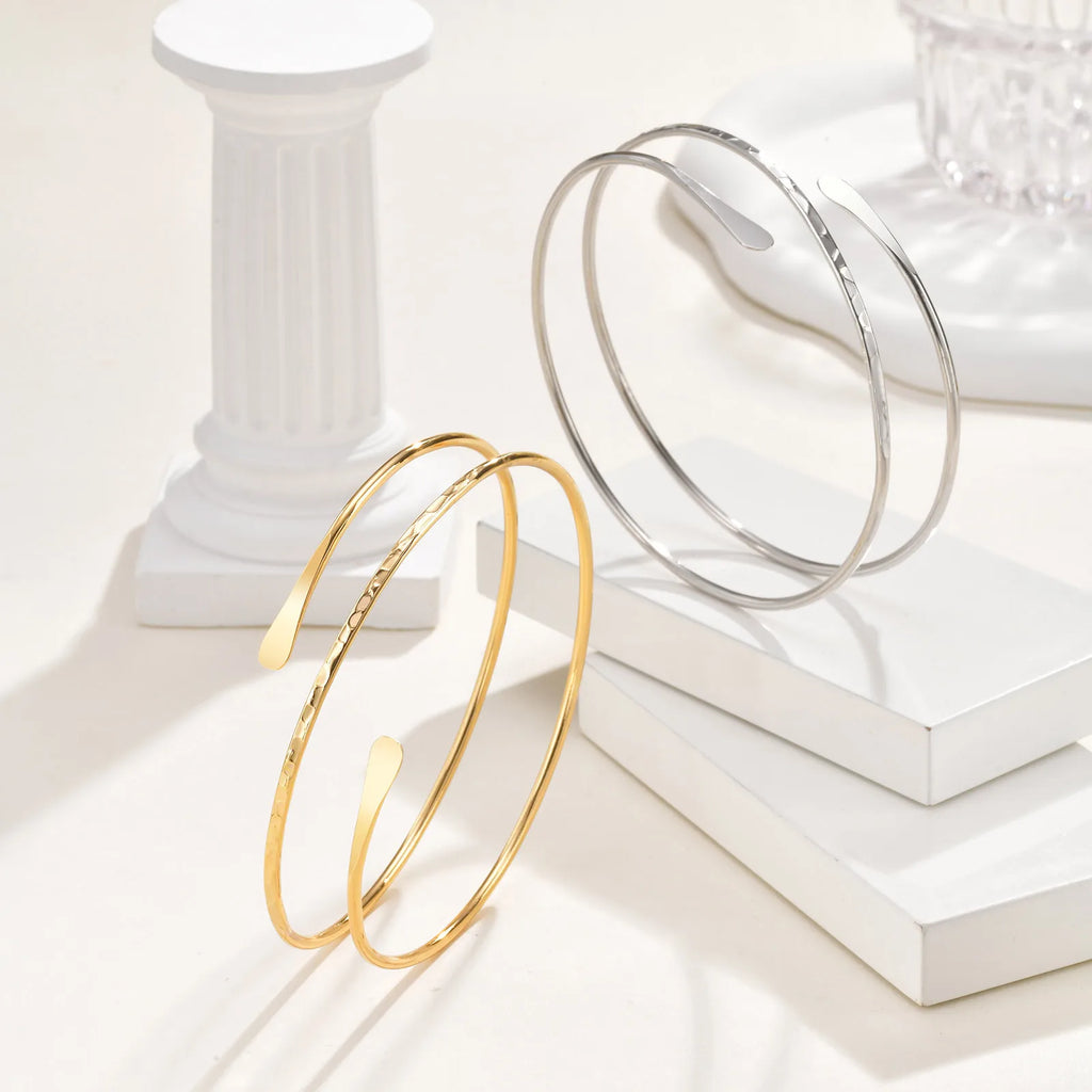 Upper Arm Cuff Bracelet for Women, Minimalist Gold Plated Armband Statement Party Armlets Jewelry Vera Lux
