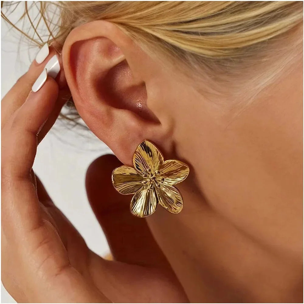 2PC Women's Fashion Trendy Stainless Steel Flower Earrings Outdoor Travel Carnival Party Festival Dressing Gifts Vera Lux