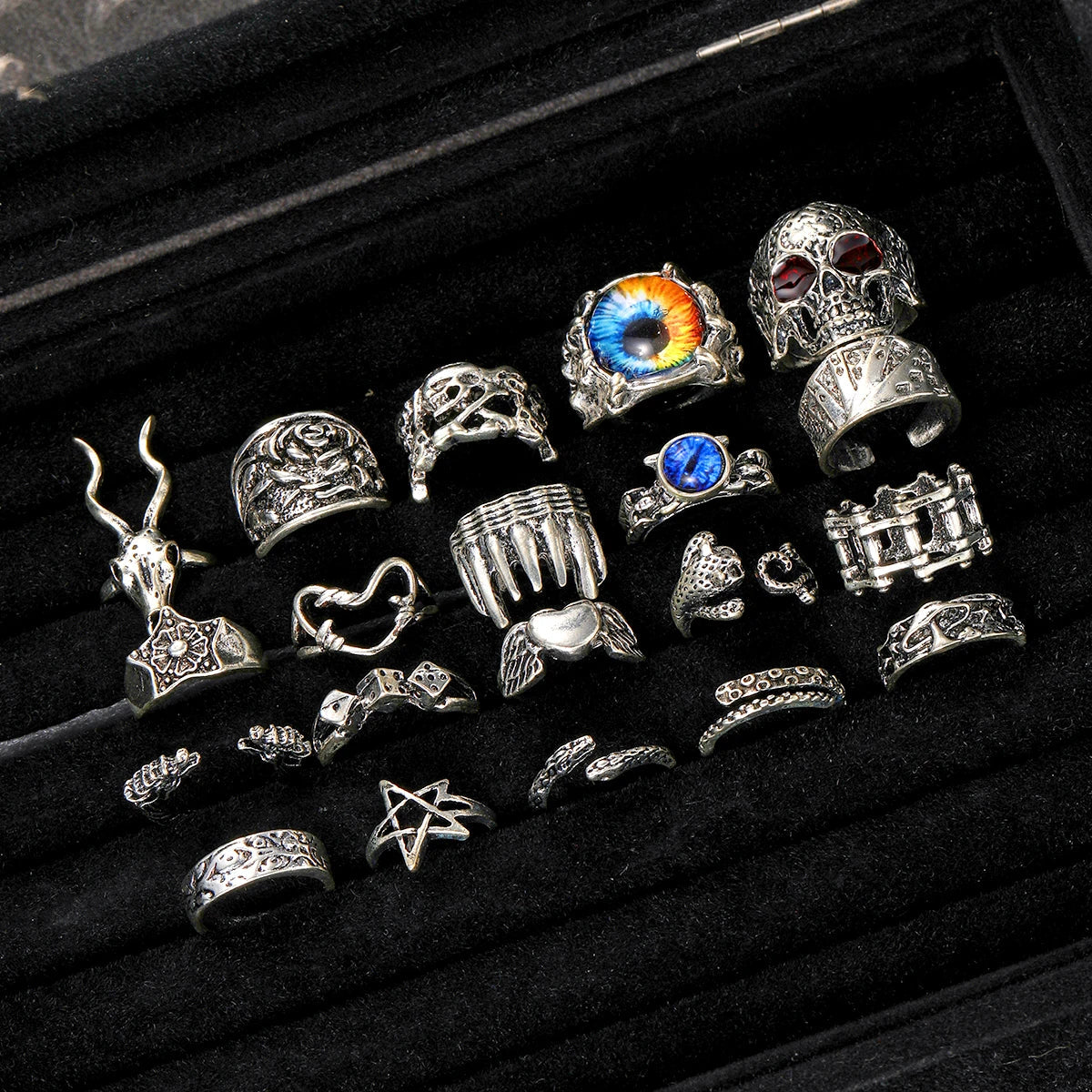 20Pcs/Set Retro Punk Gothic Rings for Women Men Silver Color Heart Evil Eyes Skull Snake Pentagram Rings Set Trendy Jewelry Gift Vera Lux