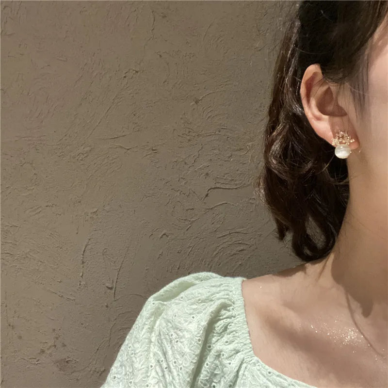 Flower Rhinestones Opal Stud Earrings for Women Small Exquisite Sweet Versatile Advanced Earring Charms Jewelry Gifts Wholesale Vera Lux