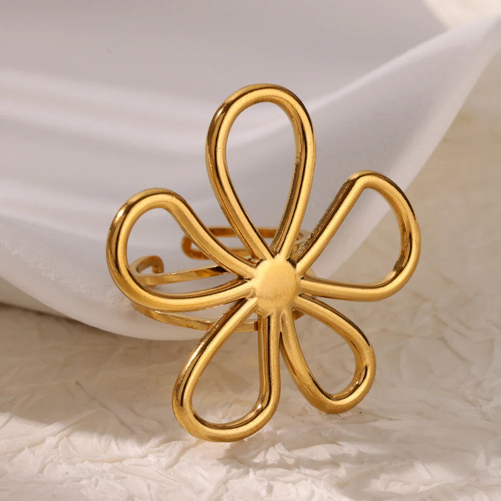 Stainless Steel Hollow Flower Open Rings for Women Trendy Aesthetic Wedding Couple Ring Femme Jewelry Accessories Gift anillos Vera Lux